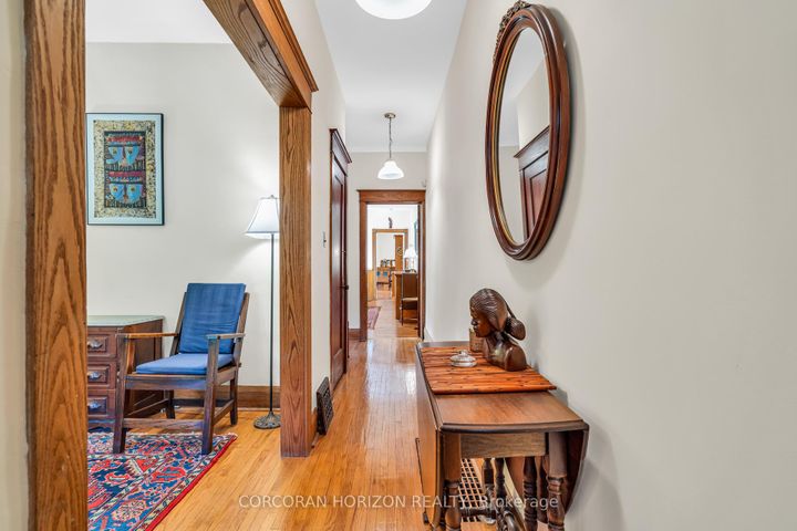 Photo 6 at 154 Amelia Street, South St. James Town, Toronto