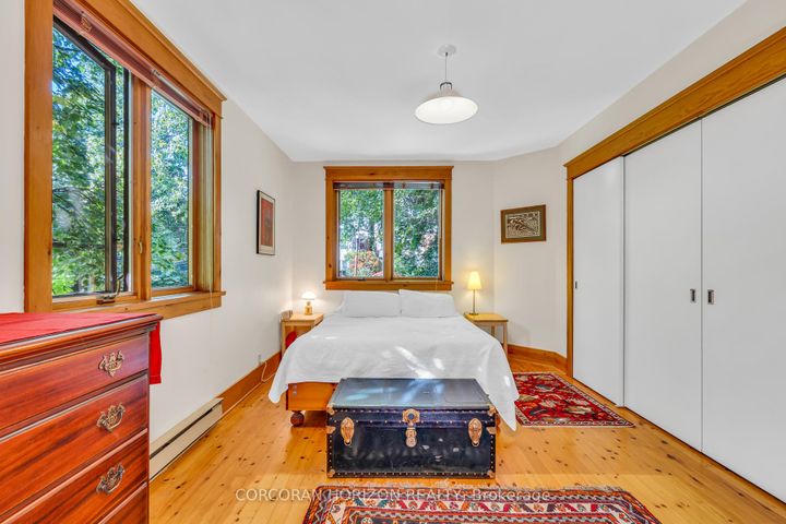 Photo 19 at 154 Amelia Street, South St. James Town, Toronto