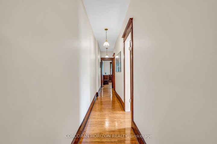 Photo 25 at 154 Amelia Street, South St. James Town, Toronto