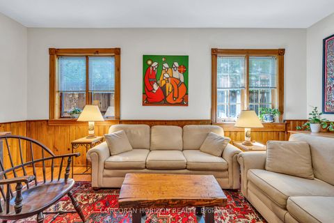 Photo 11 at 154 Amelia Street, South St. James Town, Toronto Photo 11 at 154 Amelia Street, South St. James Town, Toronto