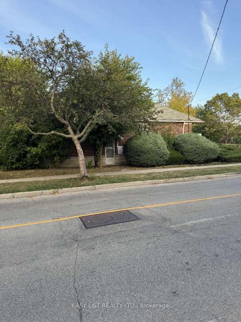 Photo 5 at 170 Haddington Avenue, Nortown, Toronto