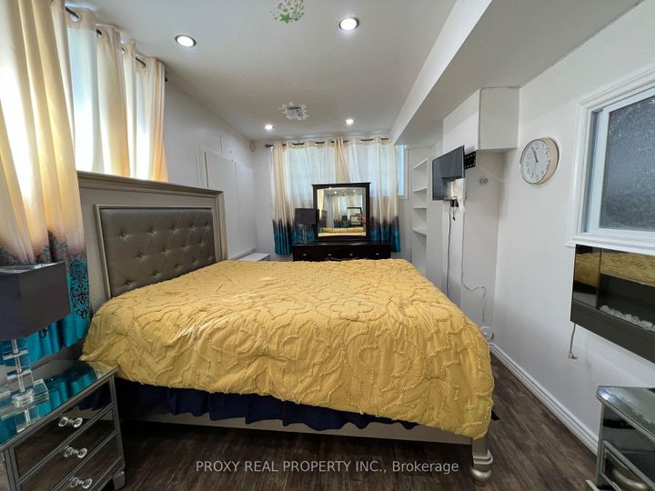 Photo 31 at 193 Selwyn Road, Jefferson, Richmond Hill