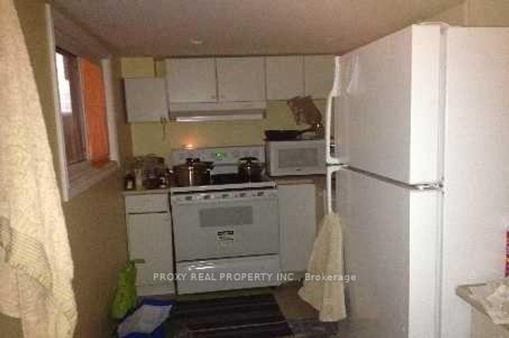 Photo 35 at 193 Selwyn Road, Jefferson, Richmond Hill