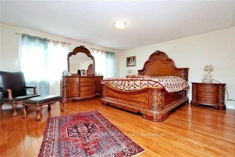 Photo 14 at 193 Selwyn Road, Jefferson, Richmond Hill