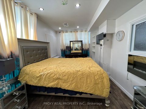 Photo 31 at 193 Selwyn Road, Jefferson, Richmond Hill