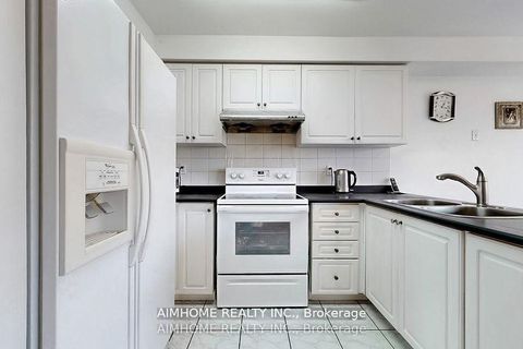 Photo 9 at 46 Via Torre Drive, Amesbury, Toronto