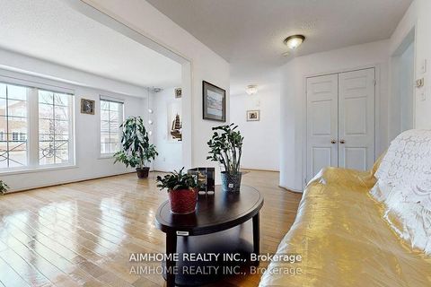 Photo 10 at 46 Via Torre Drive, Amesbury, Toronto