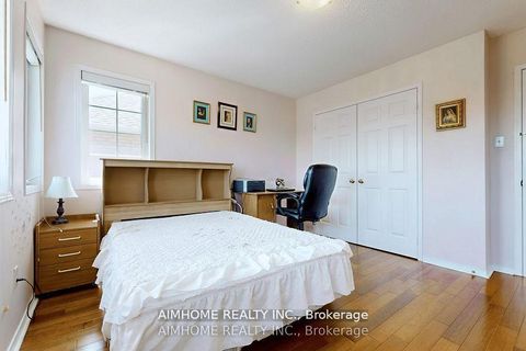 Photo 30 at 46 Via Torre Drive, Amesbury, Toronto
