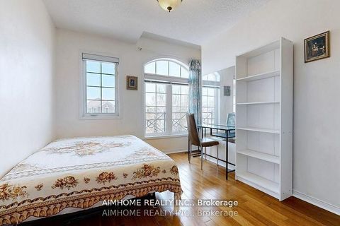 Photo 31 at 46 Via Torre Drive, Amesbury, Toronto