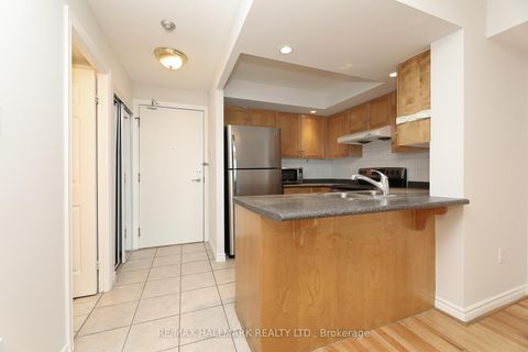 Photo 6 at 929 - 125 Omni Drive, Bendale, Toronto
