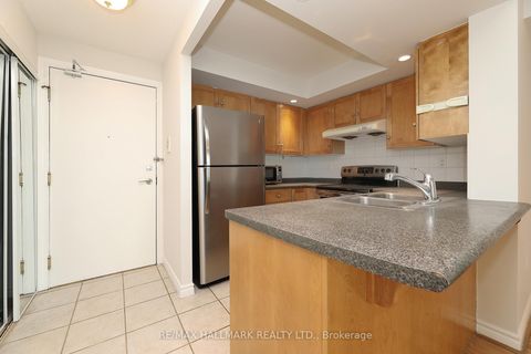 Photo 7 at 929 - 125 Omni Drive, Bendale, Toronto
