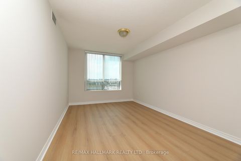 Photo 13 at 929 - 125 Omni Drive, Bendale, Toronto