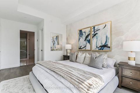 Photo 18 at 317 - 280 Howland Avenue, Annex, Toronto