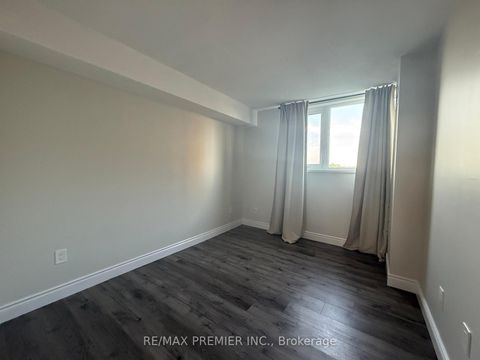 Photo 18 at 1105 - 260 Scarlett Road, Smythe, Toronto