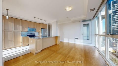 Photo 1 at 608 - 530 St Clair Avenue W, Forest Hill South, Toronto