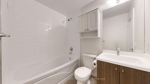 Photo 13 at 608 - 530 St Clair Avenue W, Forest Hill South, Toronto