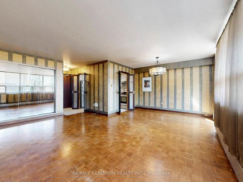 Photo 7 at 410 - 360 Ridelle Avenue, Belgravia, Toronto