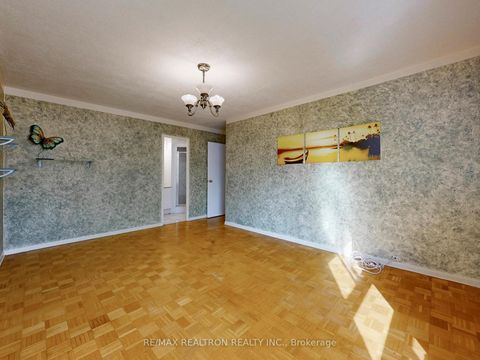 Photo 20 at 410 - 360 Ridelle Avenue, Belgravia, Toronto
