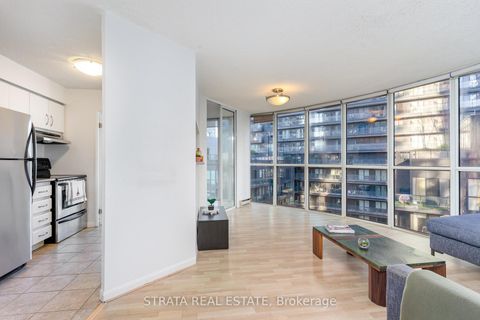 Photo 2 at 1004 - 24 Wellesley Street W, Bay Street Corridor, Toronto