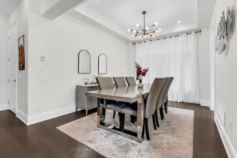 Photo 8 at 79 Menotti Drive, Oak Ridges, Richmond Hill