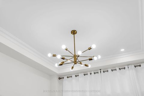 Photo 10 at 79 Menotti Drive, Oak Ridges, Richmond Hill