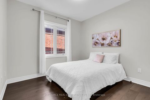 Photo 22 at 79 Menotti Drive, Oak Ridges, Richmond Hill