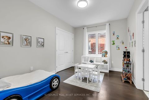 Photo 26 at 79 Menotti Drive, Oak Ridges, Richmond Hill