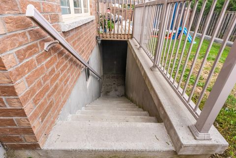 Photo 31 at 79 Menotti Drive, Oak Ridges, Richmond Hill