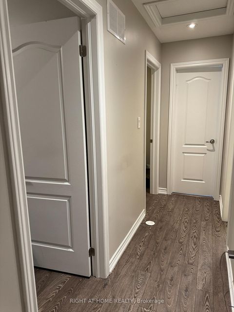 Photo 6 at 19 - 37 Drewry Avenue, Newtonbrook West, Toronto
