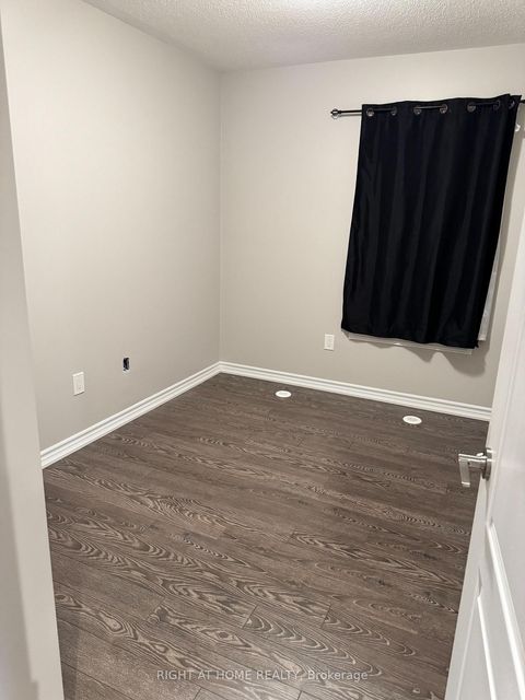 Photo 10 at 19 - 37 Drewry Avenue, Newtonbrook West, Toronto