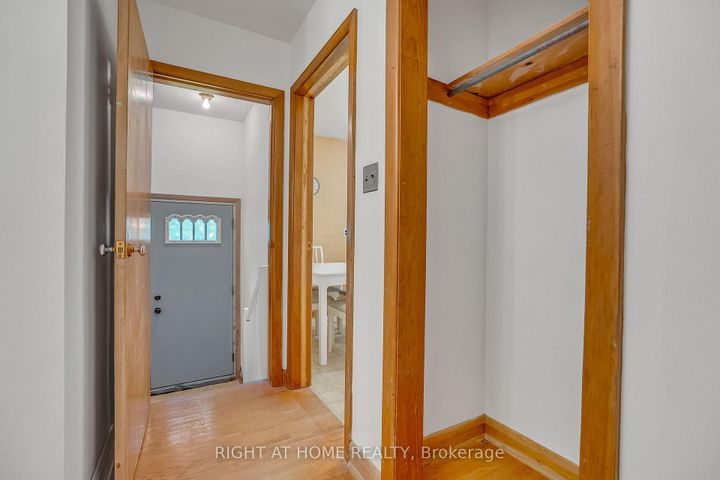 Photo 14 at 356 Conlin Road E, Kedron, Oshawa