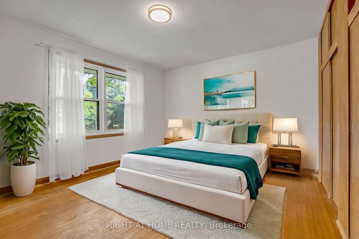 Photo 16 at 356 Conlin Road E, Kedron, Oshawa
