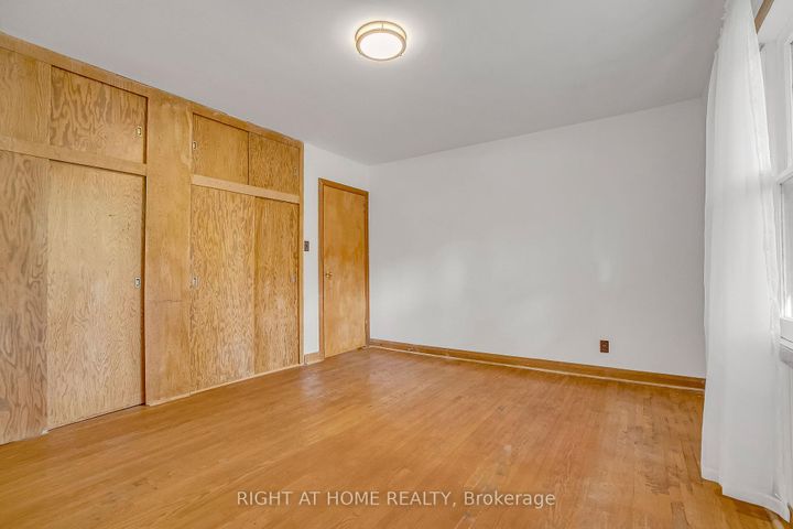 Photo 17 at 356 Conlin Road E, Kedron, Oshawa