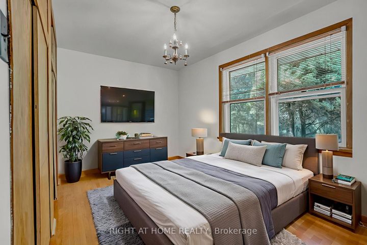 Photo 18 at 356 Conlin Road E, Kedron, Oshawa
