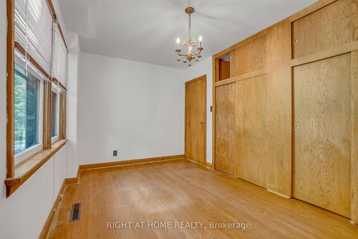 Photo 20 at 356 Conlin Road E, Kedron, Oshawa