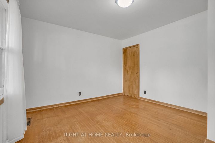 Photo 23 at 356 Conlin Road E, Kedron, Oshawa