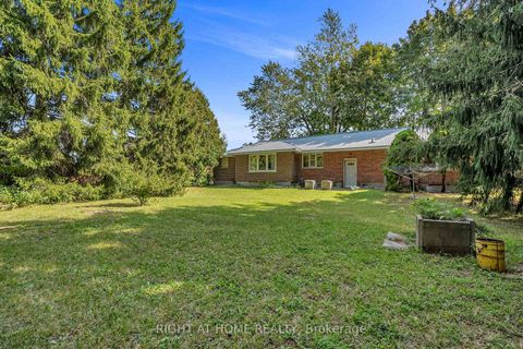 Photo 5 at 356 Conlin Road E, Kedron, Oshawa