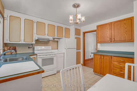 Photo 13 at 356 Conlin Road E, Kedron, Oshawa