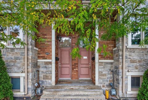 Photo 1 at 67C Finch Avenue W, Willowdale West, Toronto