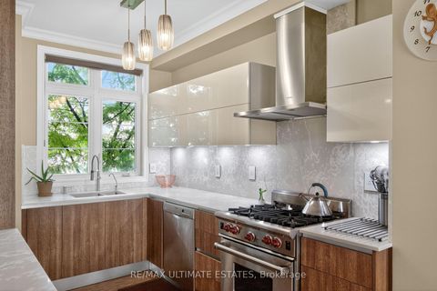Photo 3 at 67C Finch Avenue W, Willowdale West, Toronto
