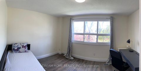 Photo 7 at 6 - 74 Upper Canada Drive, Windfields, Toronto