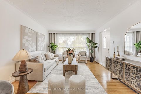 Photo 6 at 57 Allanford Road, Sullivan, Toronto