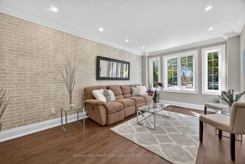 Photo 4 at 654 Lyman Boulevard, Wyndham, Newmarket