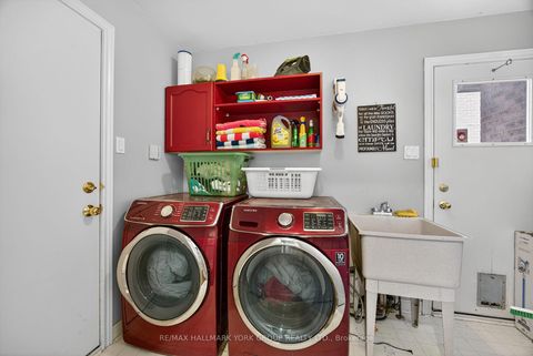 Photo 19 at 654 Lyman Boulevard, Wyndham, Newmarket