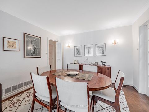 Photo 6 at 6 Lurgan Drive, Willowdale West, Toronto