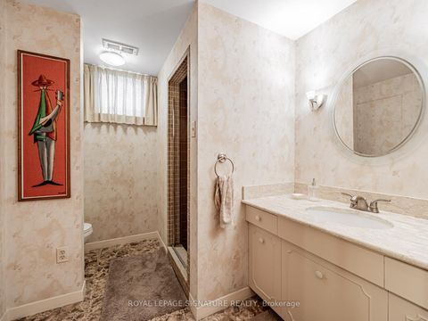 Photo 20 at 6 Lurgan Drive, Willowdale West, Toronto