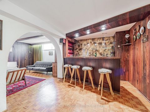 Photo 24 at 6 Lurgan Drive, Willowdale West, Toronto