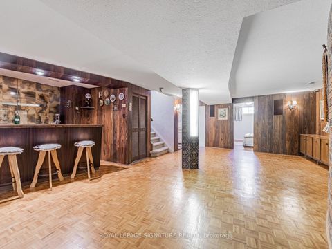Photo 25 at 6 Lurgan Drive, Willowdale West, Toronto