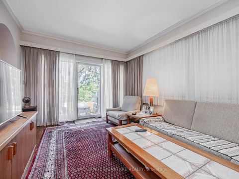Photo 29 at 6 Lurgan Drive, Willowdale West, Toronto