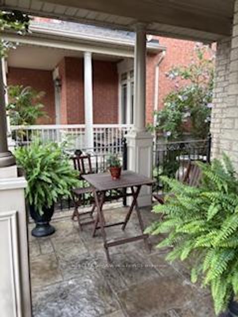 Photo 24 at 6 Jaylynn Court, Sonoma Heights, Vaughan